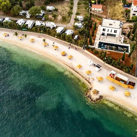 Διαμέρισμα Adrijana *